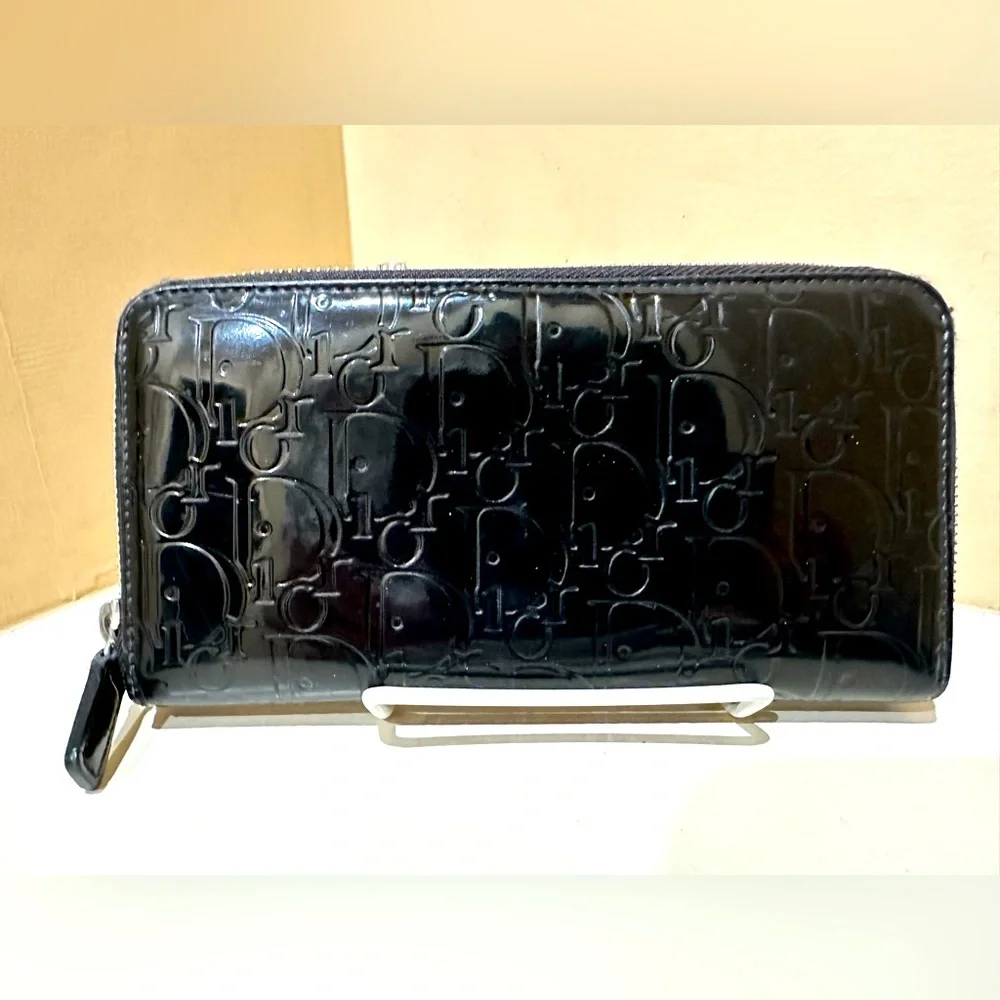 Christian Dior Patent Zippy Wallet Trotter Black